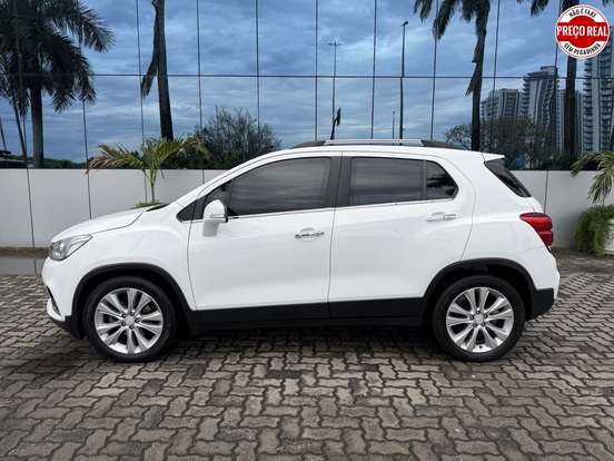 CHEVROLET-TRACKER-2017