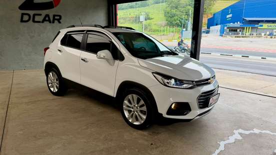 CHEVROLET-TRACKER-2019