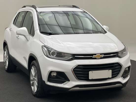 CHEVROLET-TRACKER-2017