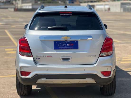 CHEVROLET-TRACKER-2018