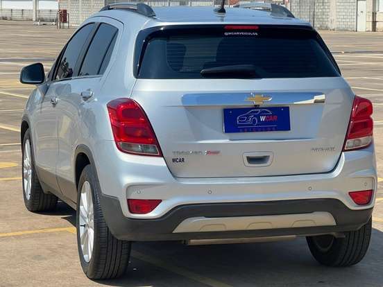 CHEVROLET-TRACKER-2018
