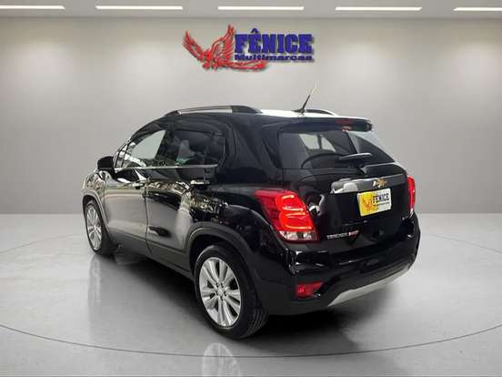 CHEVROLET-TRACKER-2017