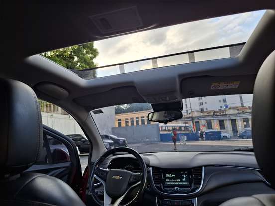 CHEVROLET-TRACKER-2018