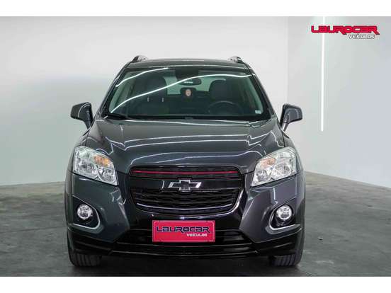CHEVROLET-TRACKER-2016