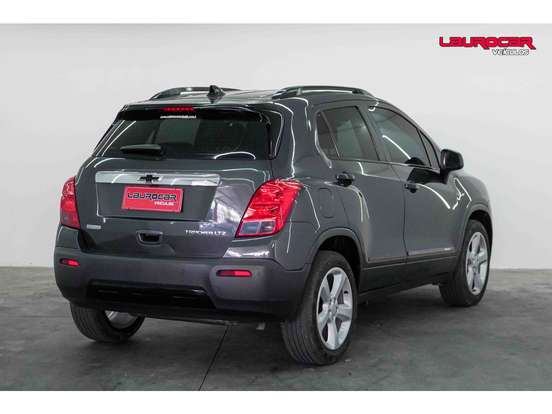 CHEVROLET-TRACKER-2016