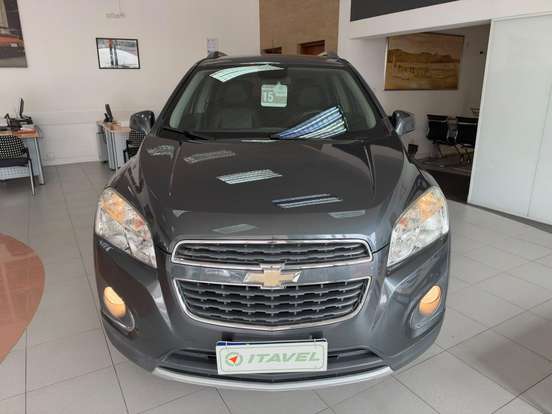 CHEVROLET-TRACKER-2015