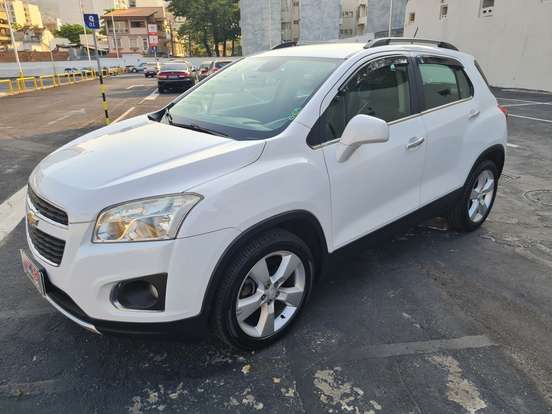 CHEVROLET-TRACKER-2013