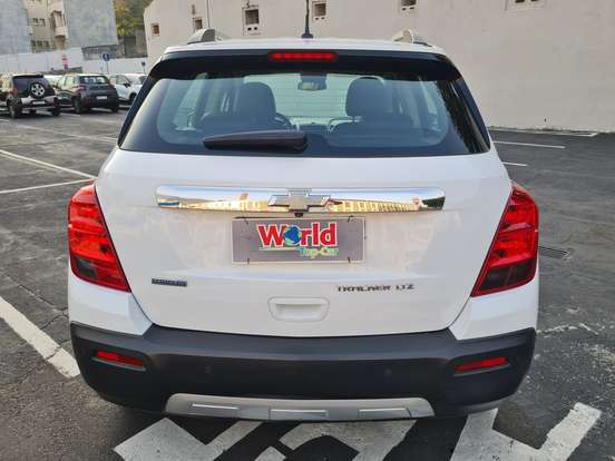 CHEVROLET-TRACKER-2013