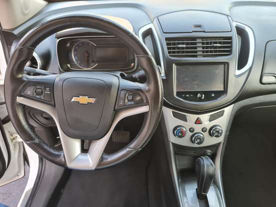 CHEVROLET-TRACKER-2013