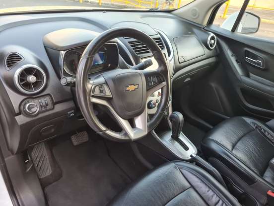 CHEVROLET-TRACKER-2013