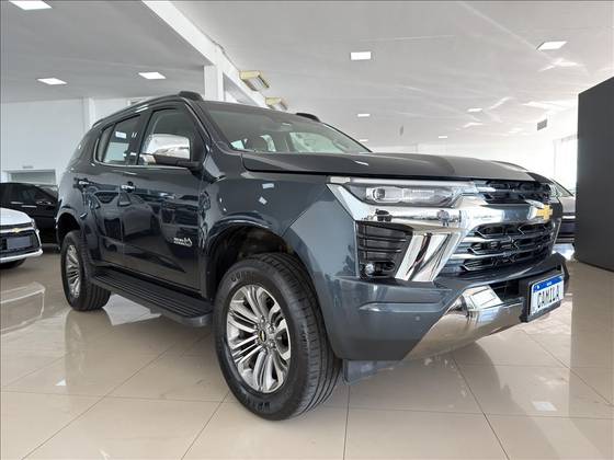 CHEVROLET TRAILBLAZER 2.8 16V TURBO DIESEL HIGH COUNTRY 7L 4X4 AUTOMÁTICO