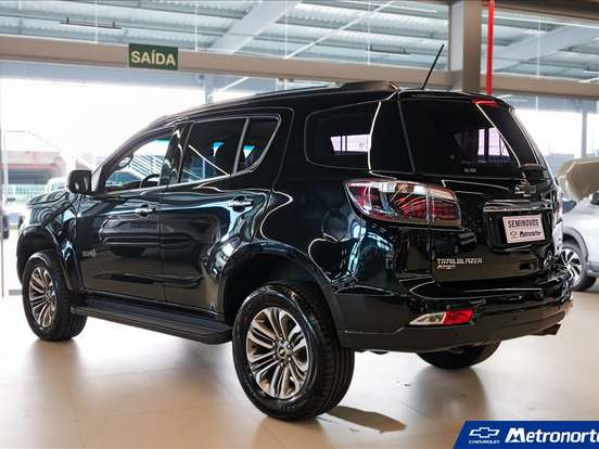 CHEVROLET-TRAILBLAZER-2.8 16V TURBO DIESEL HIGH COUNTRY 7L 4X4 AUTOMÁTICO CHEVROLET-TRAILBLAZER-2025