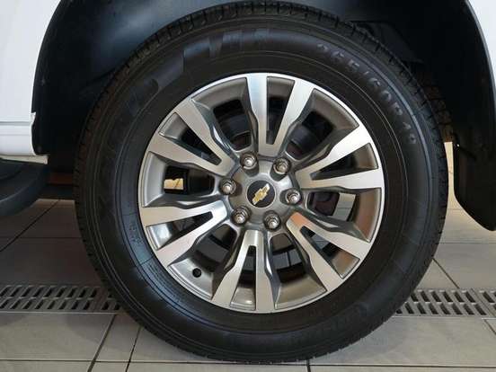 CHEVROLET-TRAILBLAZER-2.8 LTZ 4X4 16V TURBO DIESEL 4P AUTOMÁTICO CHEVROLET-TRAILBLAZER-2016