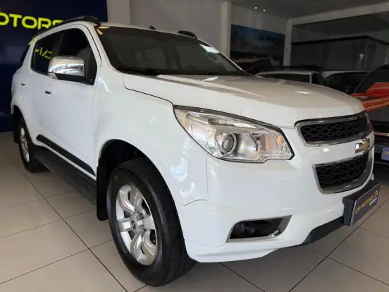 CHEVROLET-TRAILBLAZER-2012