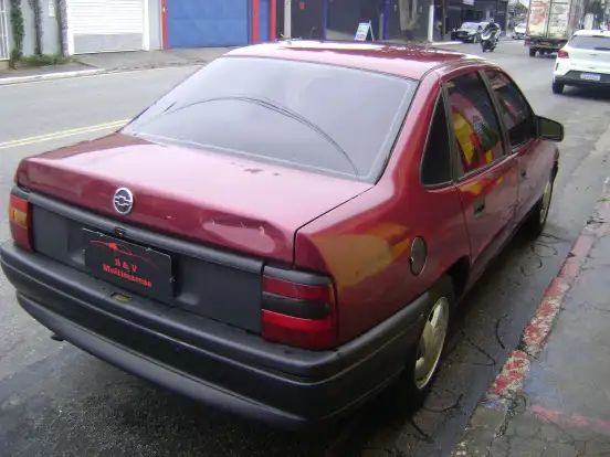 CHEVROLET-VECTRA-1995