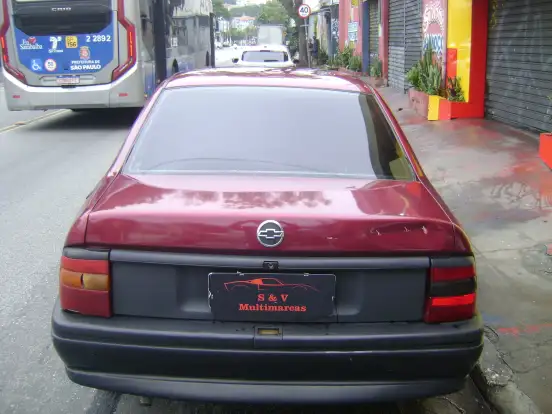 CHEVROLET-VECTRA-2.0 MPFI GLS 8V GASOLINA 4P MANUAL CHEVROLET-VECTRA-1995