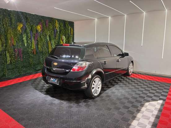 CHEVROLET-VECTRA-2011