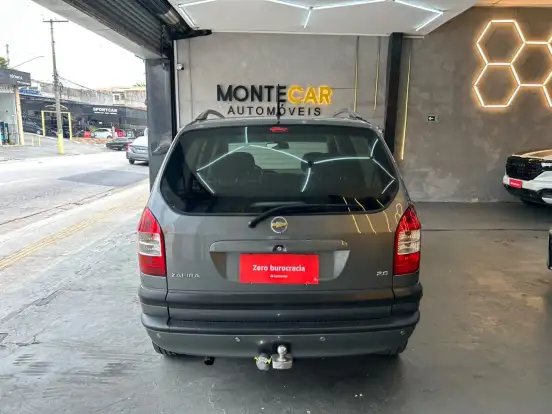 CHEVROLET-ZAFIRA-2010