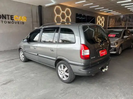 CHEVROLET-ZAFIRA-2.0 MPFI ELITE 8V FLEX 4P AUTOMÁTICO CHEVROLET-ZAFIRA-2010