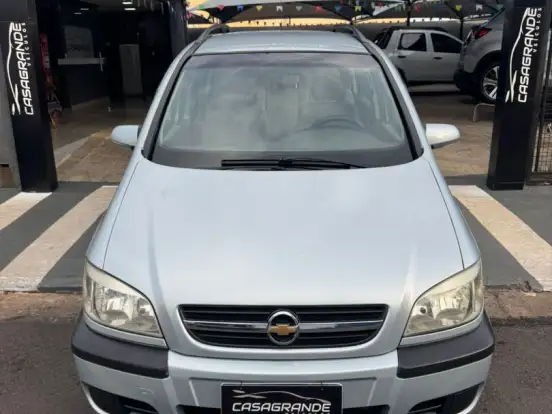 CHEVROLET-ZAFIRA-2.0 MPFI EXPRESSION 8V FLEX 4P AUTOMÁTICO CHEVROLET-ZAFIRA-2009
