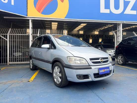 CHEVROLET-ZAFIRA-2.0 MPFI ELEGANCE 8V FLEX 4P AUTOMÁTICO CHEVROLET-ZAFIRA-2011