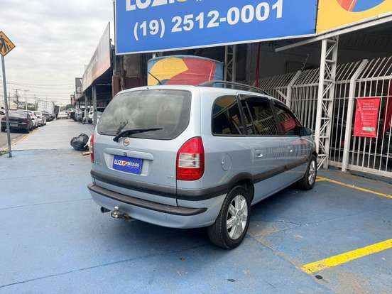 CHEVROLET-ZAFIRA-2.0 MPFI ELEGANCE 8V FLEX 4P AUTOMÁTICO CHEVROLET-ZAFIRA-2011
