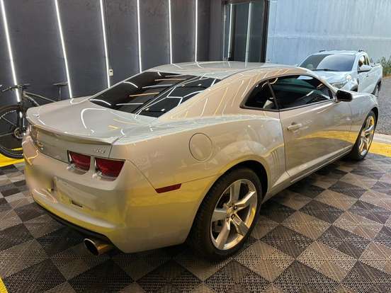 CHEVROLET-CAMARO-6.2 V8 GASOLINA SS AUTOMÁTICO CHEVROLET-CAMARO-2010