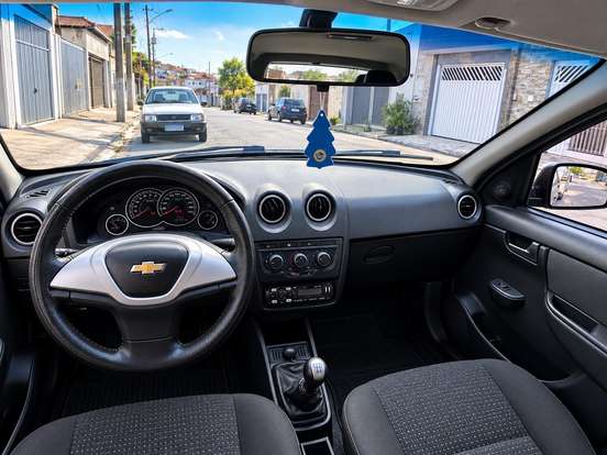 CHEVROLET-CELTA-2011