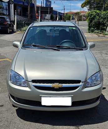 CHEVROLET-CLASSIC-2010