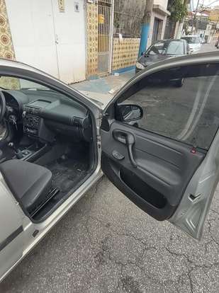 CHEVROLET-CORSA-2003