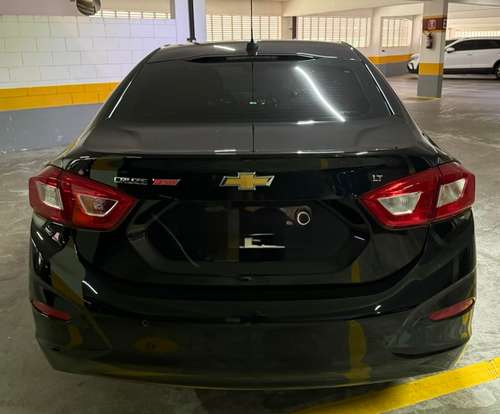 CHEVROLET-CRUZE-2017