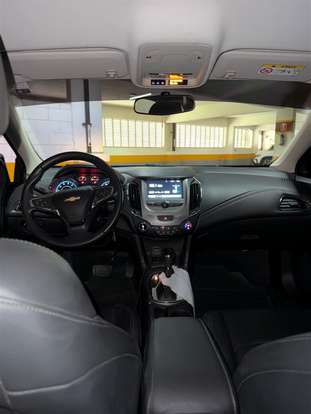 CHEVROLET-CRUZE-2017