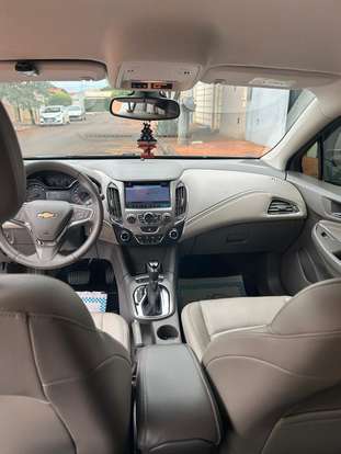 CHEVROLET-CRUZE-2019