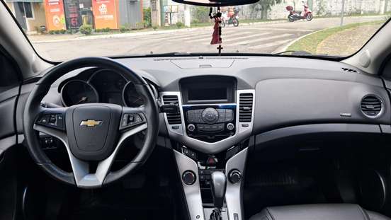 CHEVROLET-CRUZE-1.8 LT 16V FLEX 4P AUTOMÁTICO CHEVROLET-CRUZE-2015
