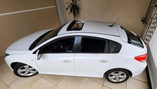 CHEVROLET-CRUZE-2013