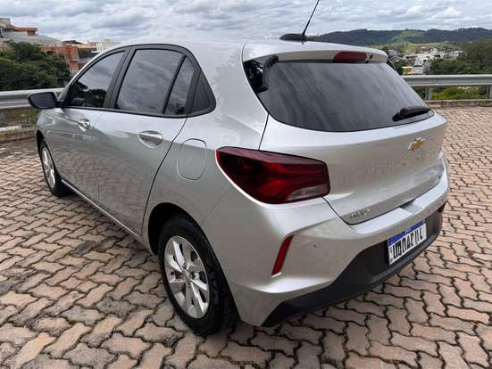 CHEVROLET-ONIX-2023
