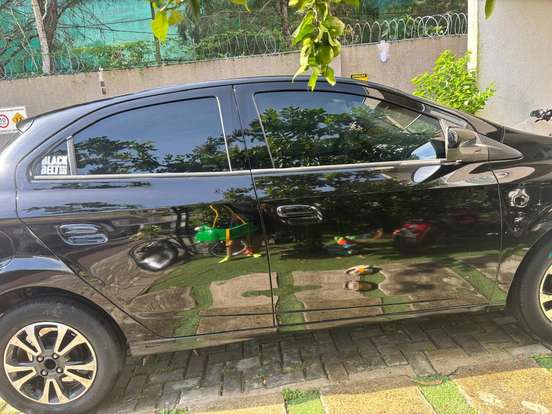 CHEVROLET-ONIX-2014
