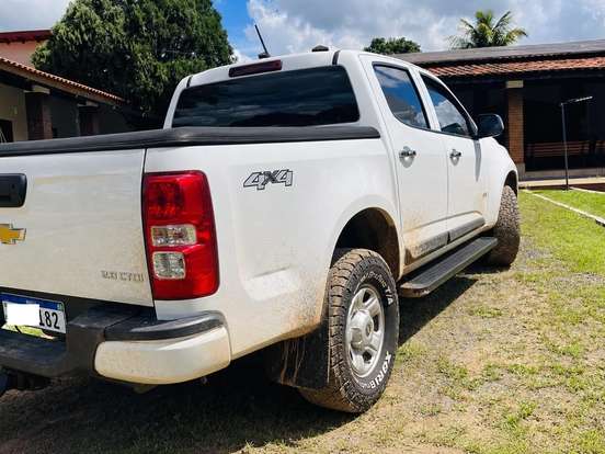 CHEVROLET-S10-2.8 16V TURBO DIESEL LS CD 4X4 MANUAL CHEVROLET-S10-2022