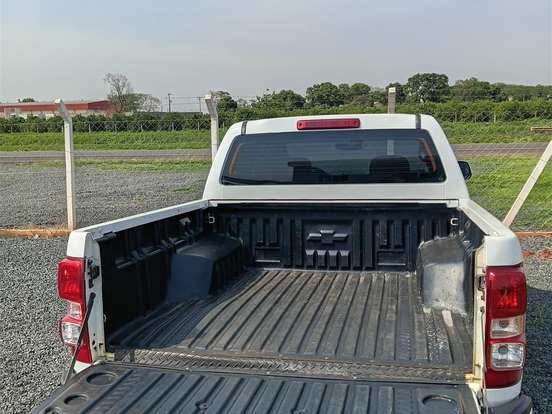 CHEVROLET-S10-2.8 LT 4X2 CD 16V TURBO DIESEL 4P AUTOMÁTICO CHEVROLET-S10-2014