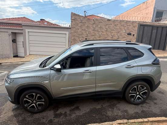 CHEVROLET-TRACKER-2025
