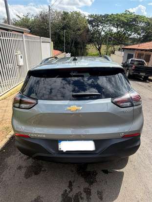 CHEVROLET-TRACKER-2025