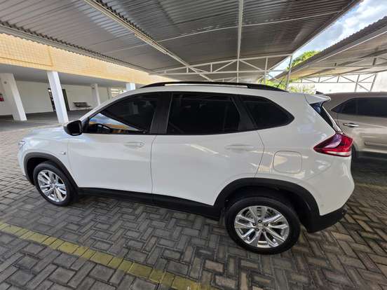 CHEVROLET-TRACKER-2021