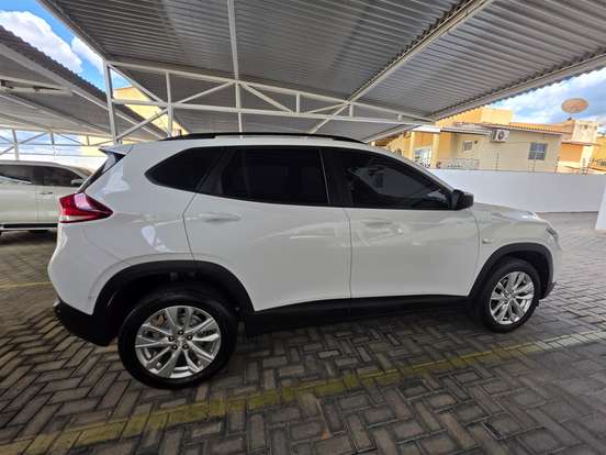 CHEVROLET-TRACKER-2021