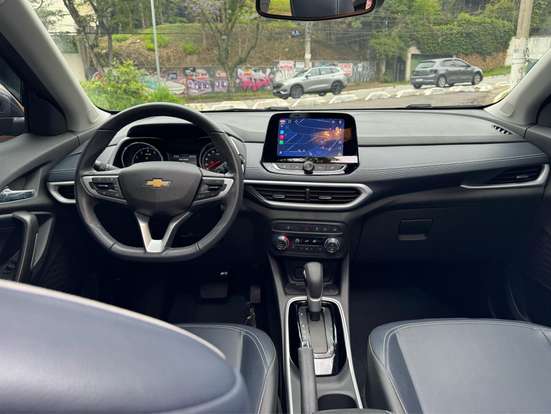CHEVROLET-TRACKER-2024
