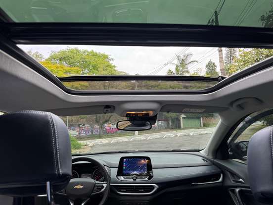 CHEVROLET-TRACKER-2024