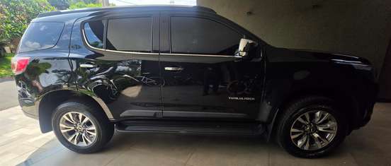 CHEVROLET-TRAILBLAZER-2.8 LTZ 4X4 16V TURBO DIESEL 4P AUTOMÁTICO CHEVROLET-TRAILBLAZER-2019