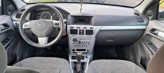 CHEVROLET-VECTRA-2010