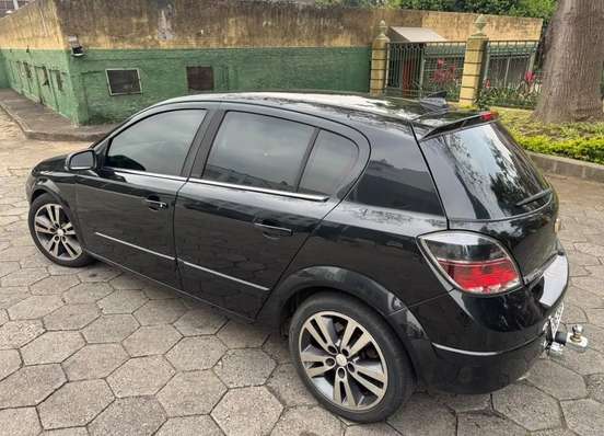 CHEVROLET-VECTRA-2011