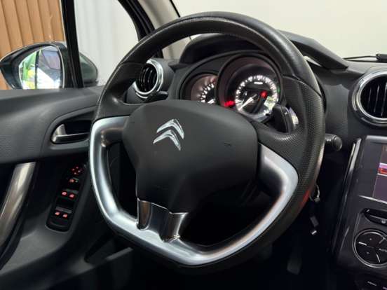 CITROËN-C3-1.6 EXCLUSIVE 16V FLEX 4P AUTOMÁTICO CITROËN-C3-2016