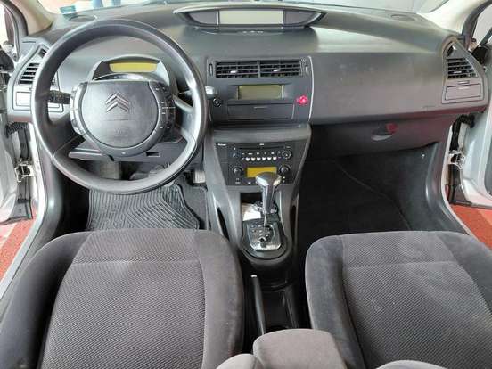 CITROËN-C4-2.0 GLX 16V FLEX 4P AUTOMÁTICO CITROËN-C4-2010